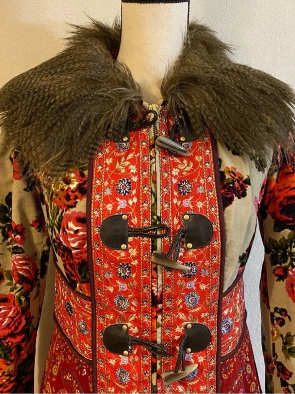Elevenses Anthropologie Karelia velvet embroidered faux fur collar jacket coat - Picture 7 of 16